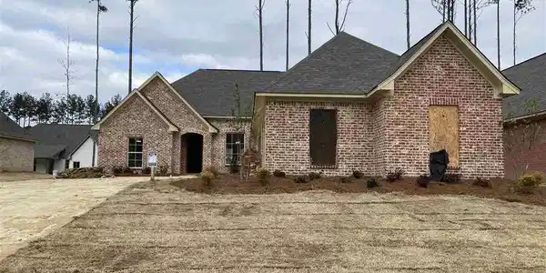 1235 CUTTER LN