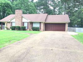 555 TRACEVIEW RD