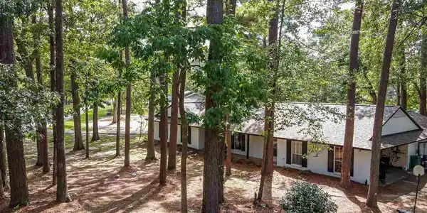 101 CARDINAL CIR