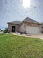 50 CHARLESTON CIR