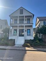 238 Natchez Drive N
