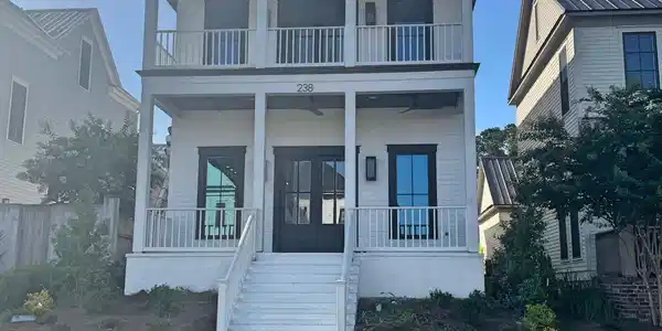238 Natchez Drive N
