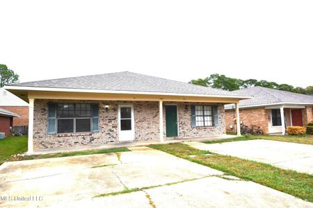 106 Brendalwood Lane