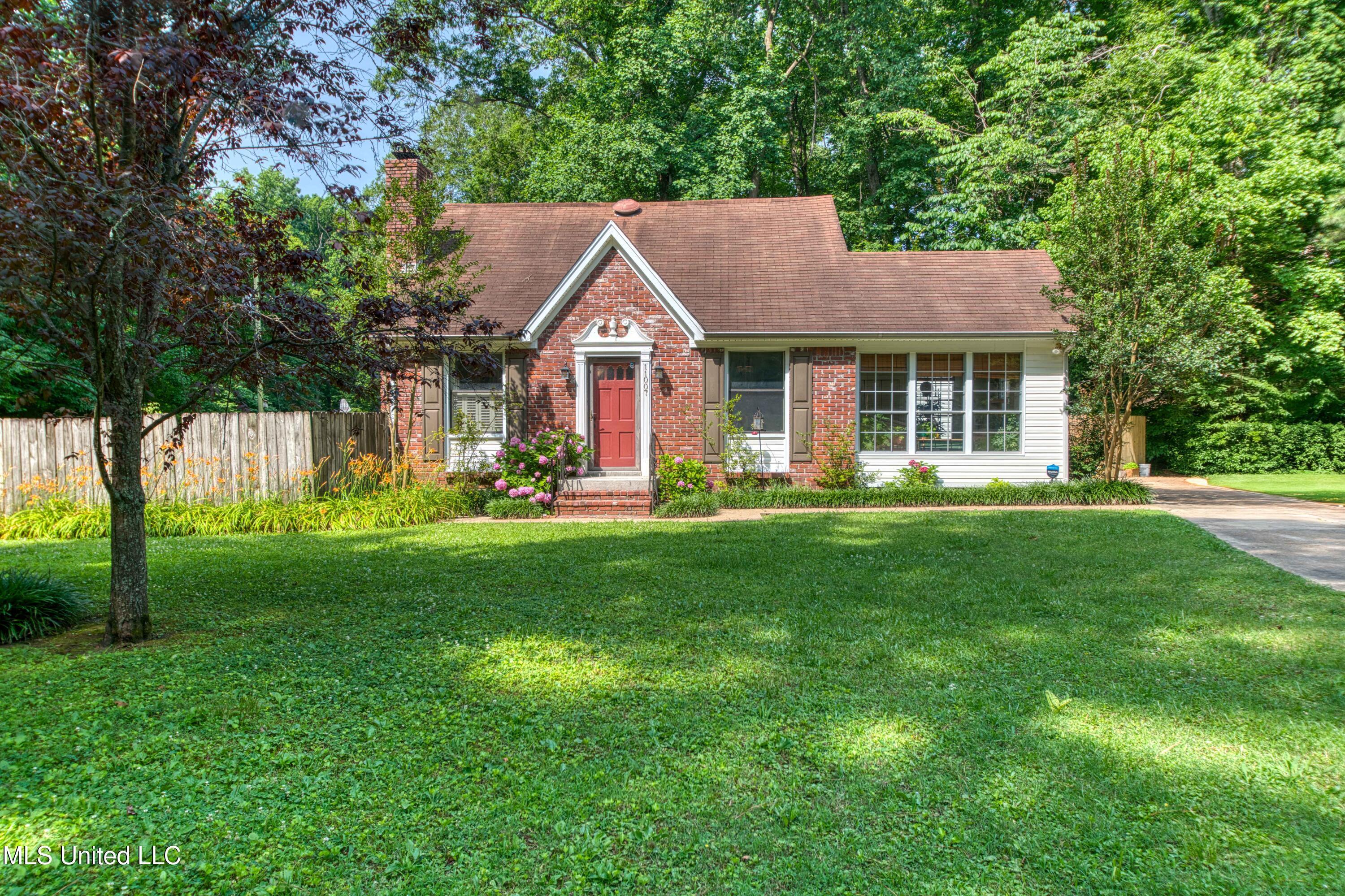 Image 3: Exterior-9
