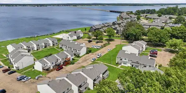 Image 2: Community is right on the water!