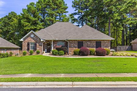 124 Hartfield Drive