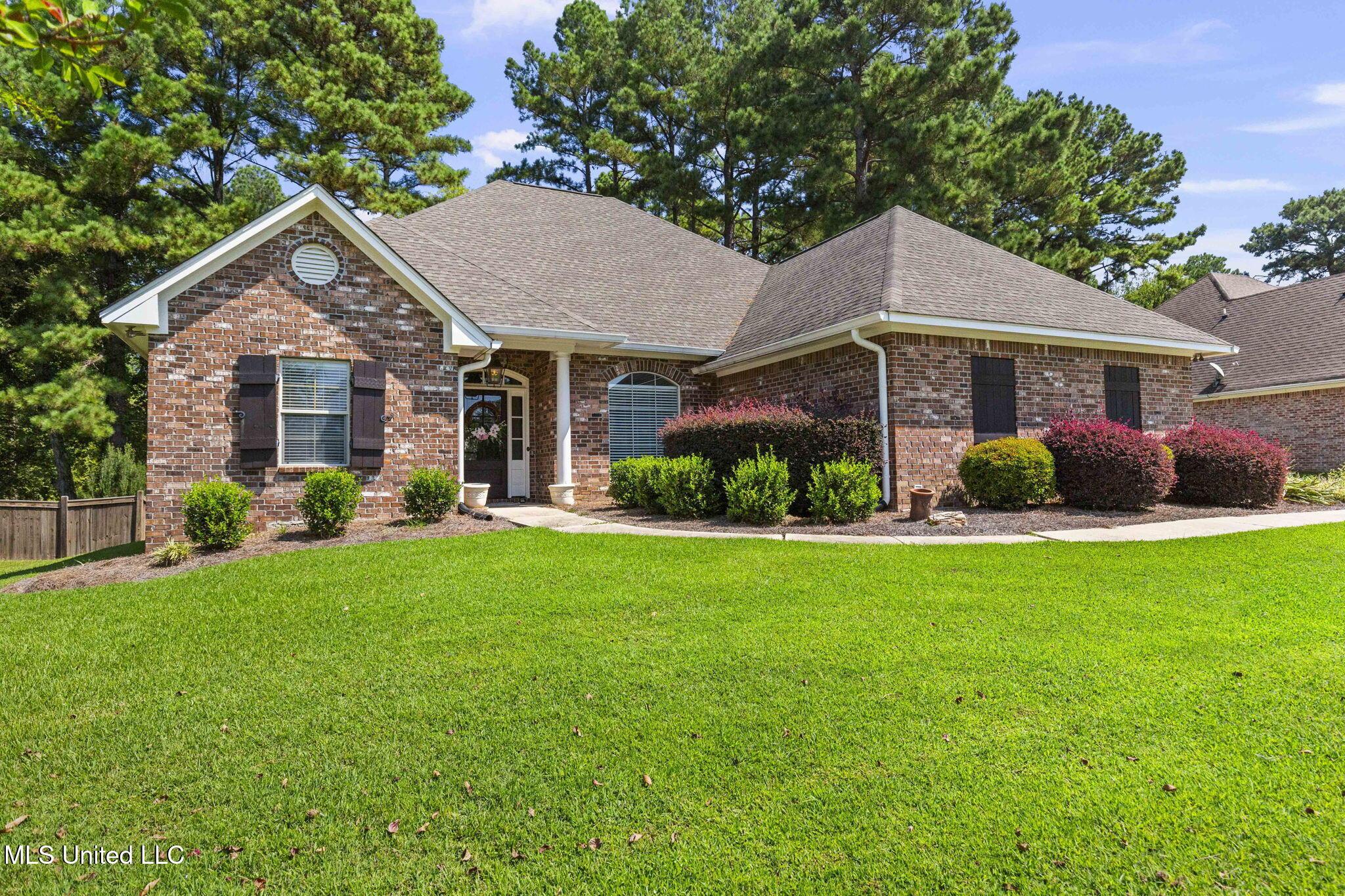 Image 3: 3-web-or-mls-124 Hartfield-3