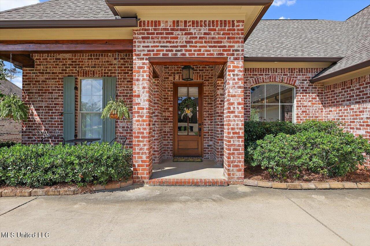 Image 3: 03-109 Claiborne