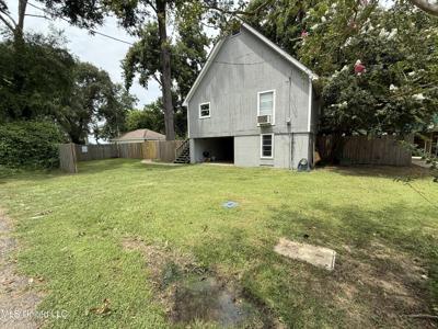 98 Ashley Street
