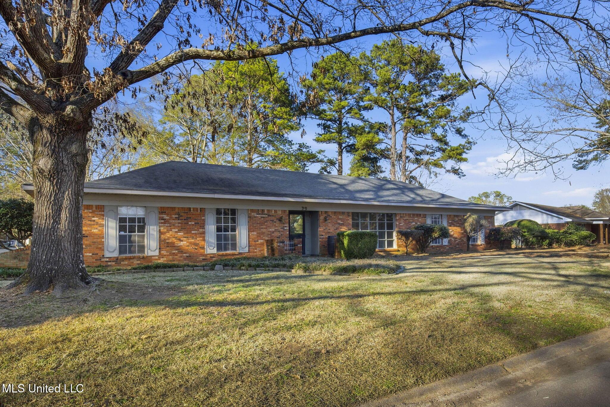 Image 4: 4-web-or-mls-29 Stonegate-4