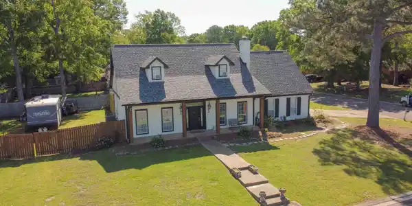 199 Mandarin Drive