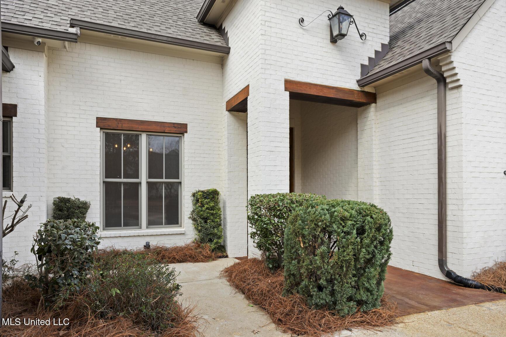 Image 4: 103 Camden Way-3