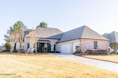 367 Caroline Boulevard