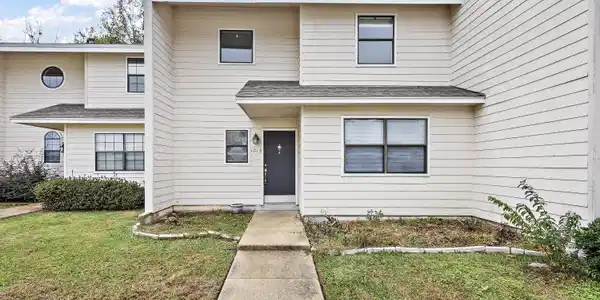 1013 Windrose Drive