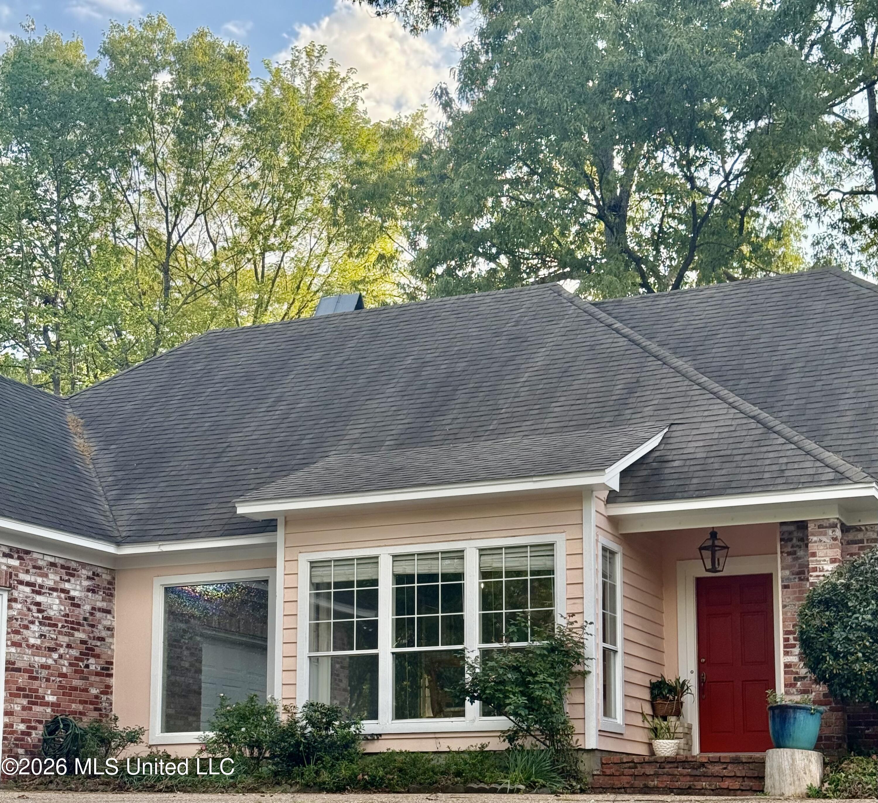 Image 1: FullSizeRender (3)