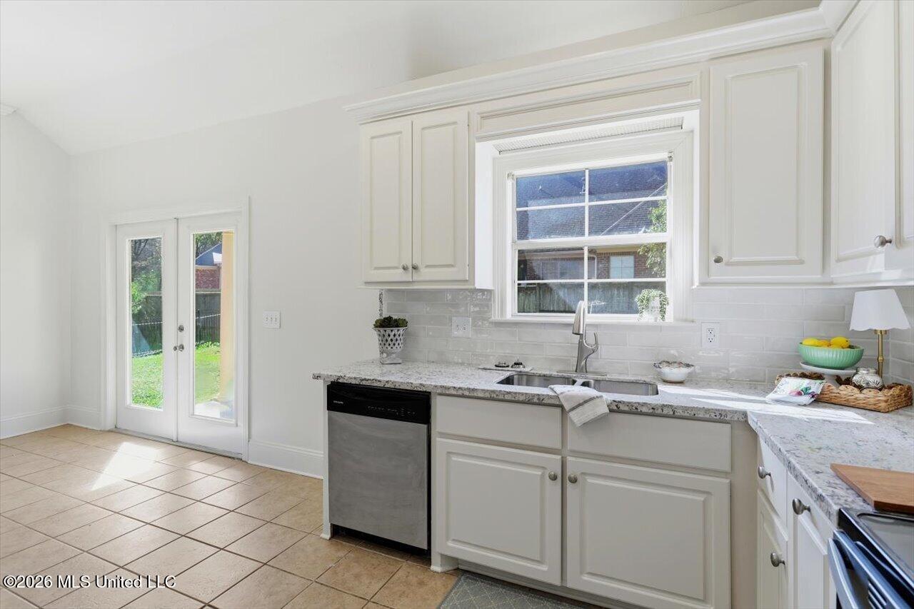 Image 3: 4-122 Prescott Ridge _ Home Tours MS