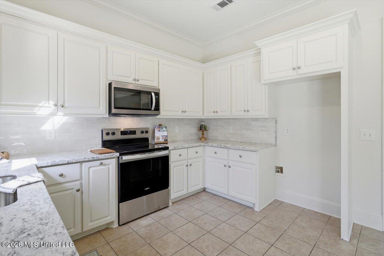 Image 4: 1-122 Prescott Ridge _ Home Tours MS