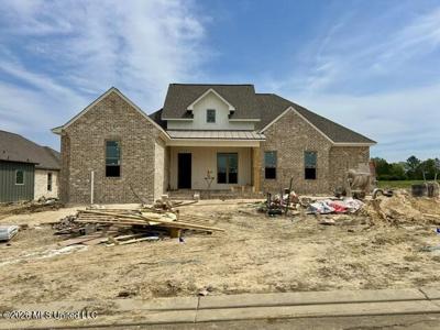 1008 Crepe Myrtle Drive