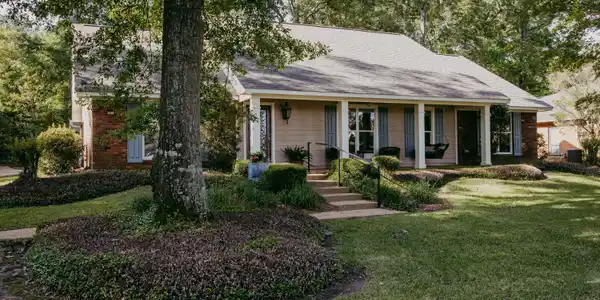 107 Suncrest Place