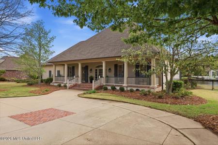 136 Chadwyck Place