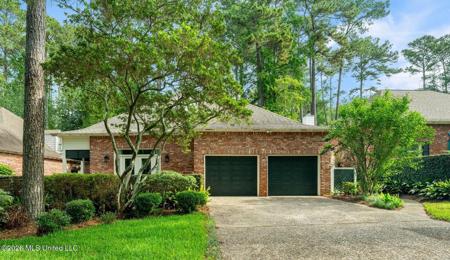 10 Moss Point Road