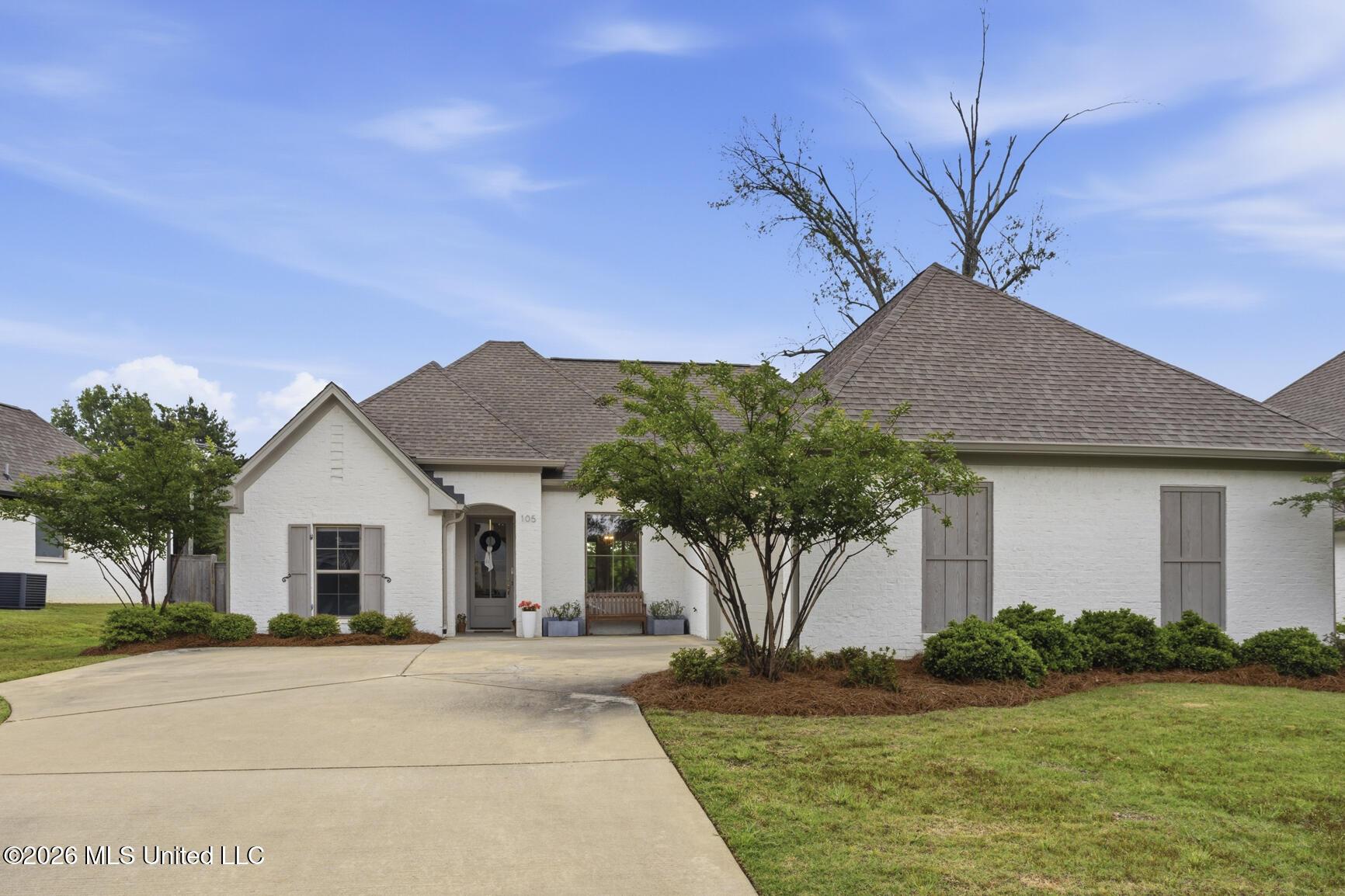 Image 2: 105 Shore View-2