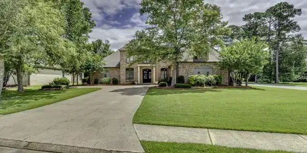 Image 3: 113 Grandview Pl--7