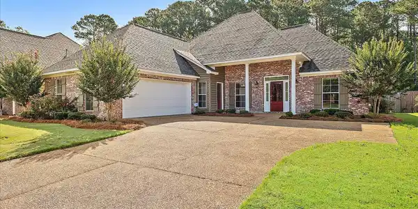 128 Vineyard Blvd Boulevard