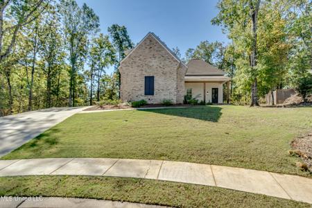 123 Camden Ridge