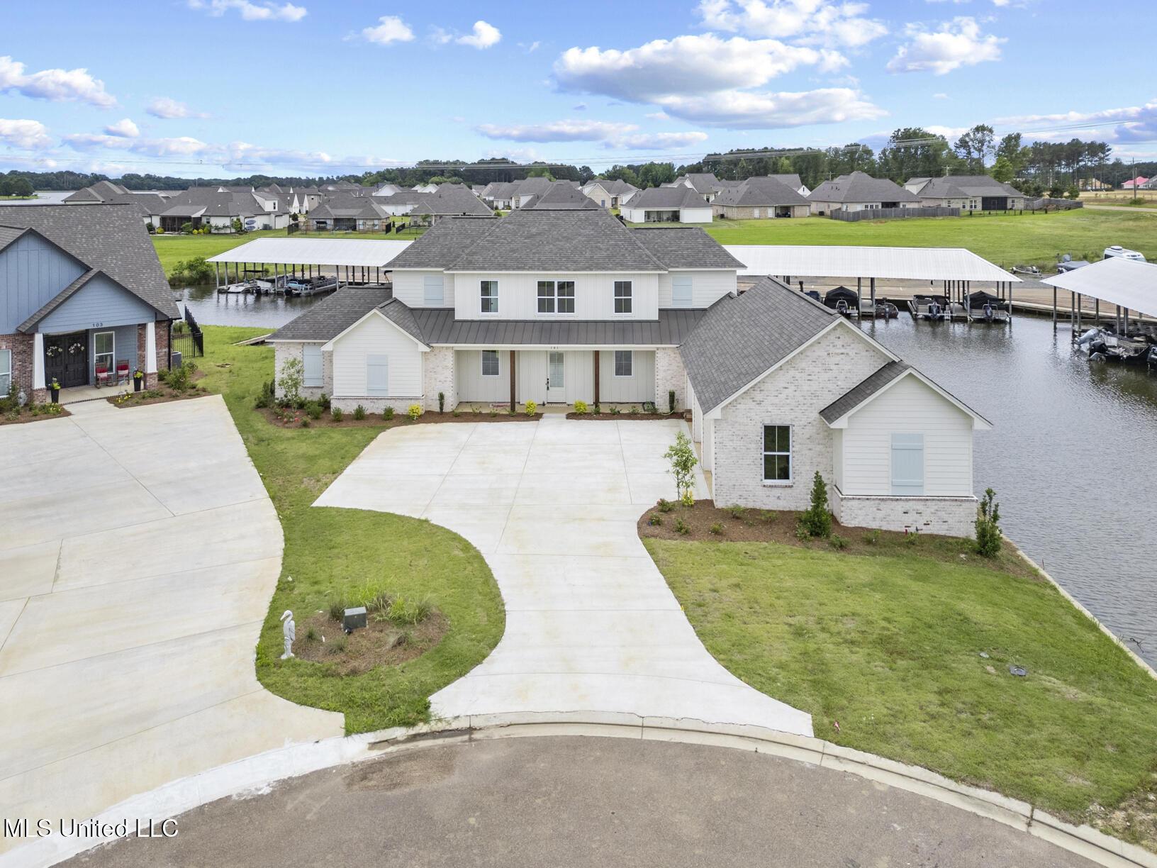 Image 3: 101 Harbour Landing Drone-1