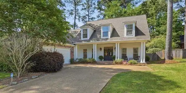 202 Fairway Lane