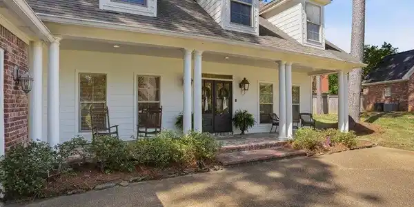 Image 3: 51-202_Fairway_Lane_047