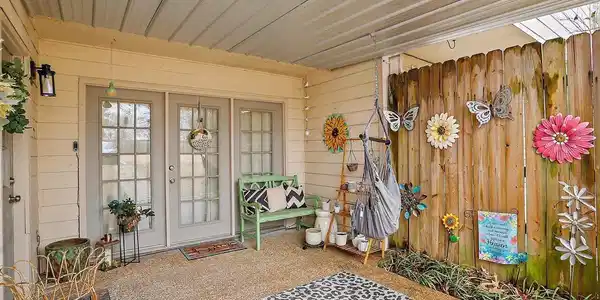 1047 Windrose Drive