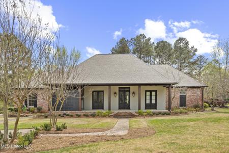 128 Summer Lake Drive