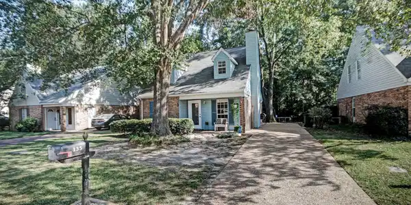 135 Shadow Hill Drive