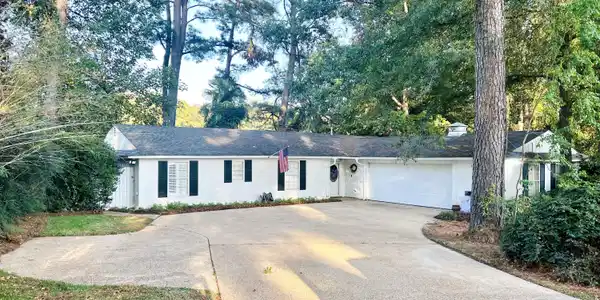 132 Arrowhead Trail