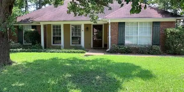 521 GREEN HEAD CIR