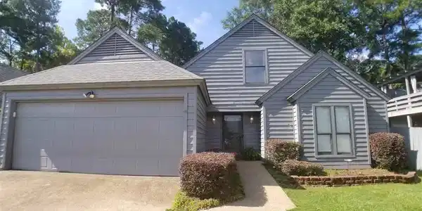 226 WATERWOOD DR