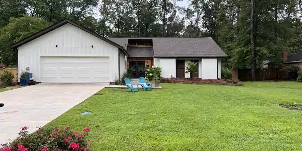 109 Stonington Court