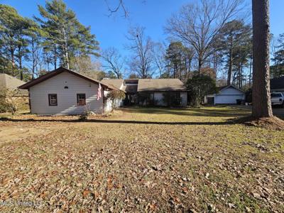 105 Paradise Point Drive