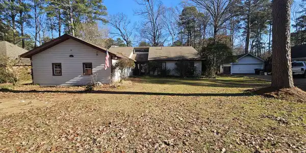 105 Paradise Point Drive
