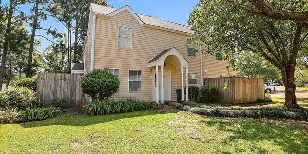 833 Harbor Bend Drive
