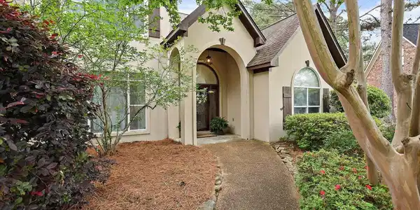 1431 Bay Vista