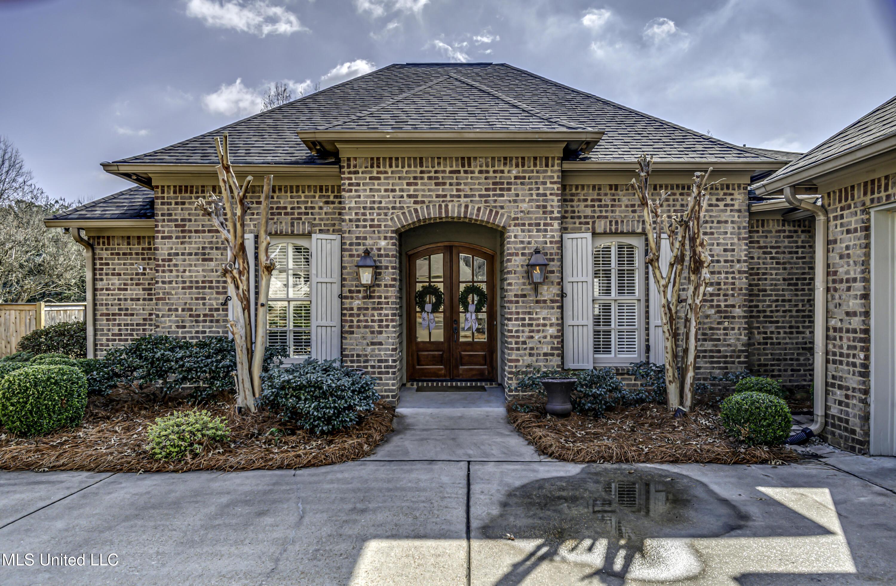 Image 1: Front Exterior