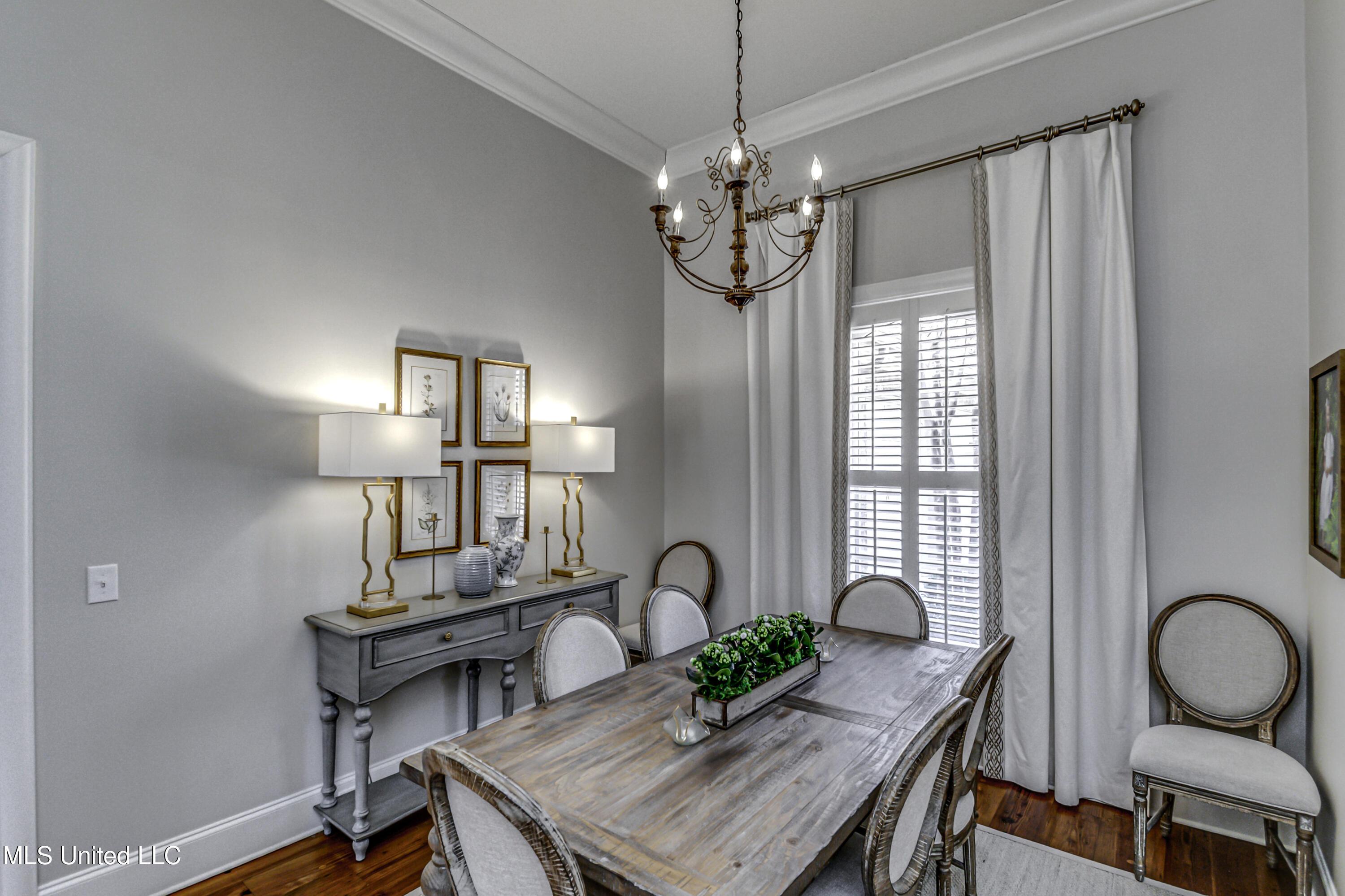 Image 3: 103 Bristol Ln--12