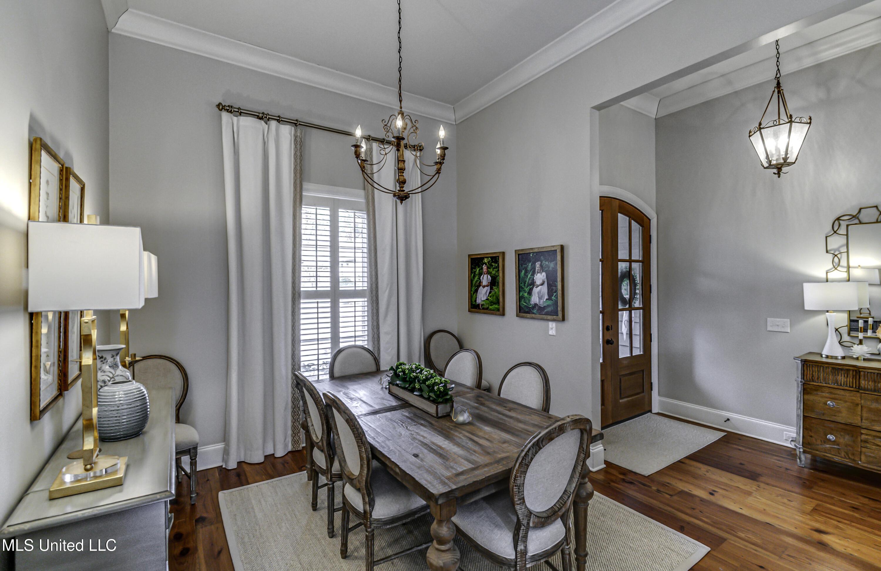 Image 4: 103 Bristol Ln--13