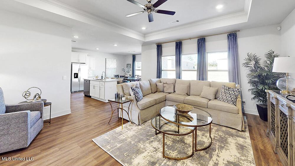 Image 4: Horseshoe-Bend-Model-Home-12082024_22552