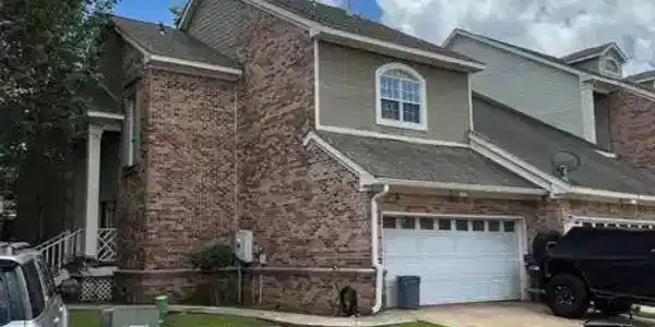 9 Charleston Circle