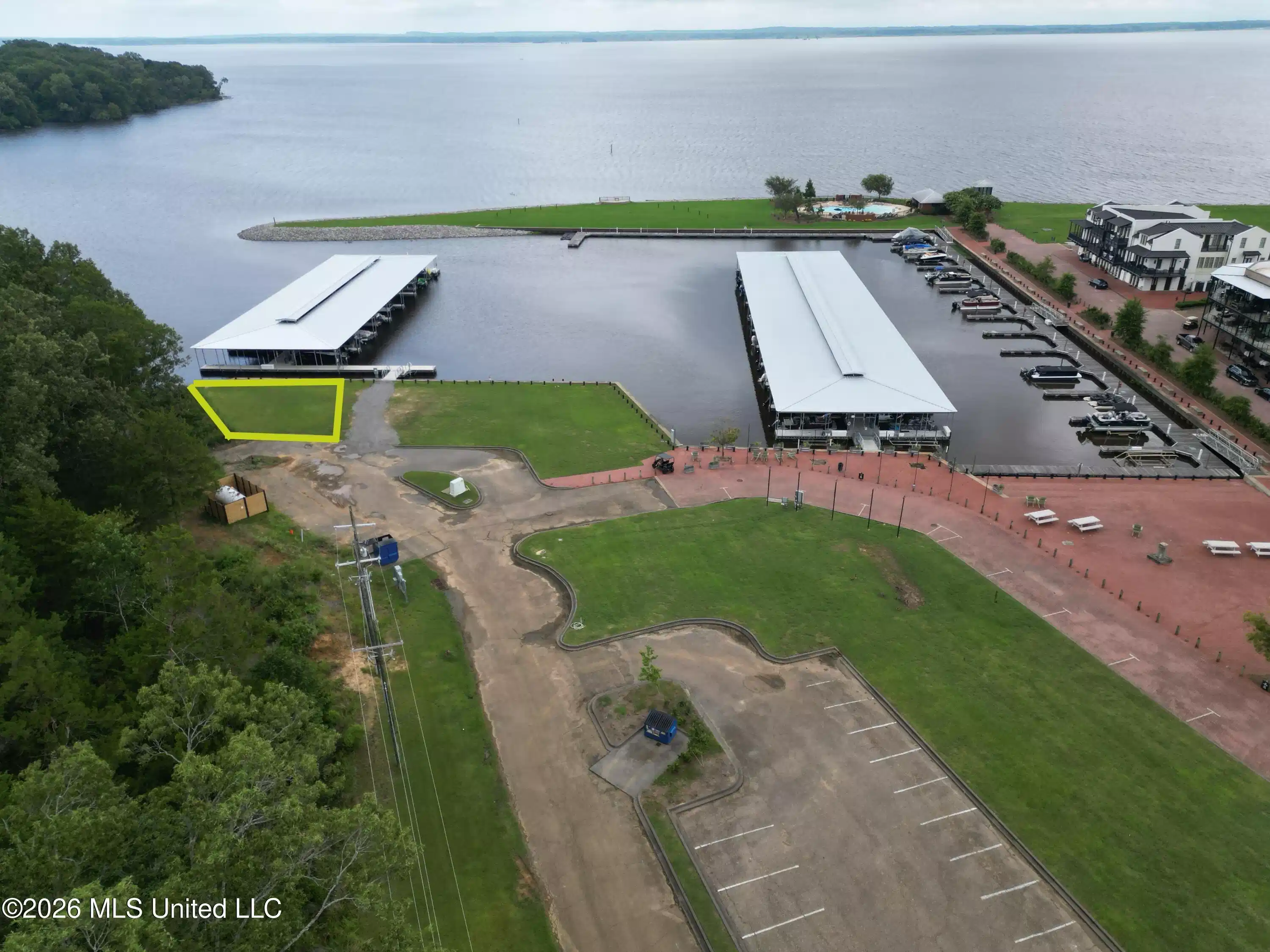 Image 1: approximate lot lines