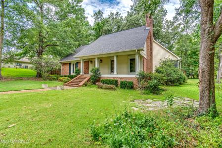 201 Coachmans Road